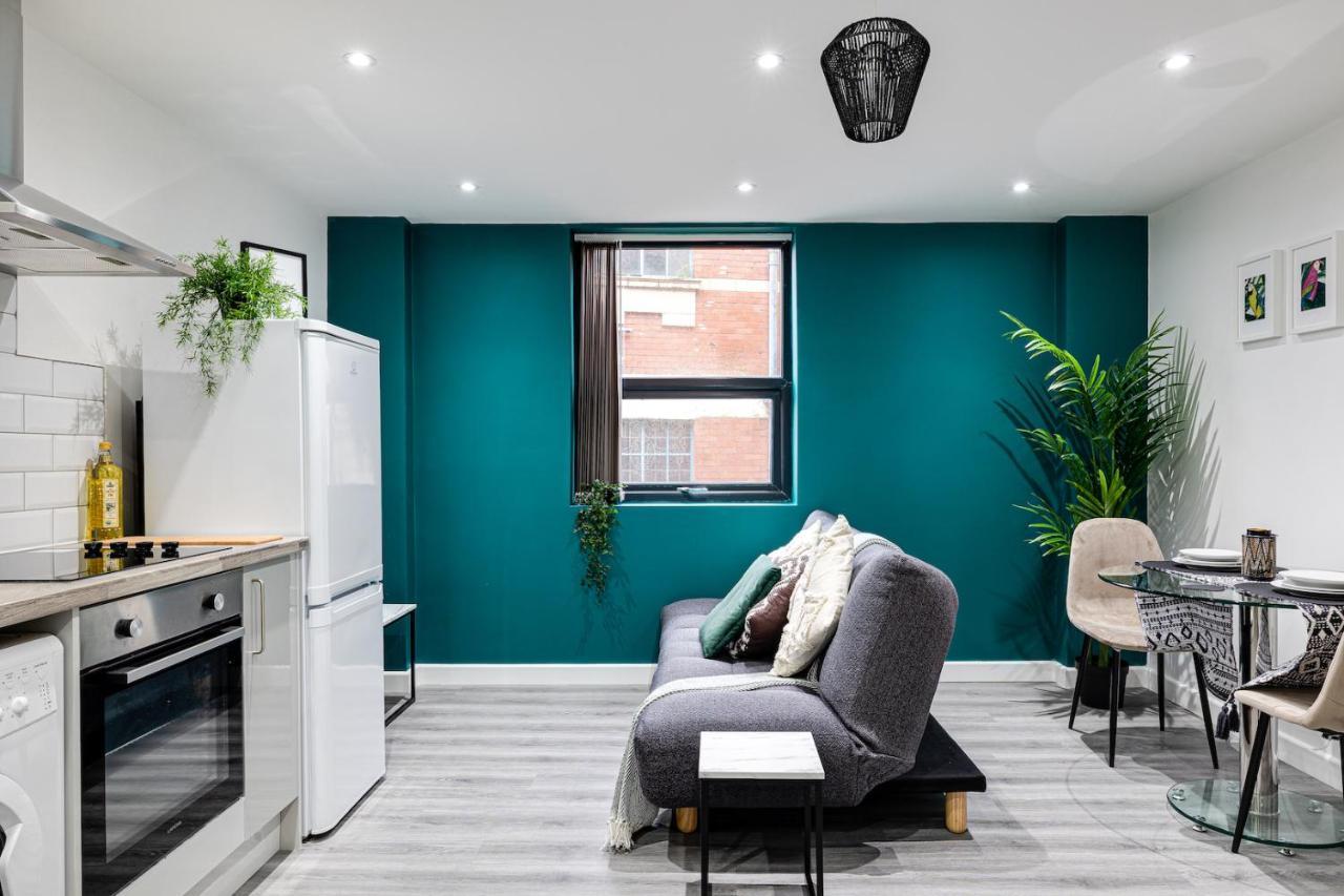 Cosy Modern Apt In Heart Of Stockport - Sleeps 4アパートメント エクステリア 写真