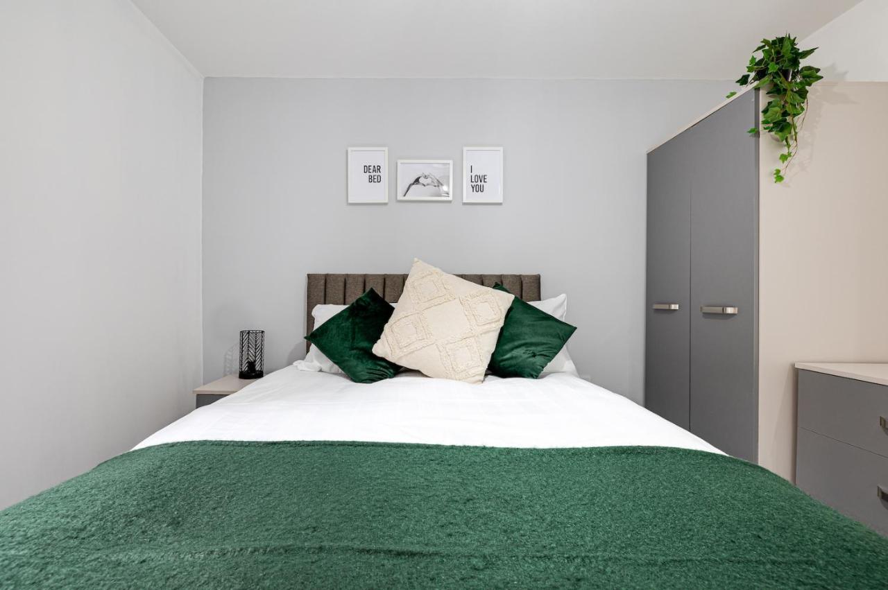 Cosy Modern Apt In Heart Of Stockport - Sleeps 4アパートメント エクステリア 写真