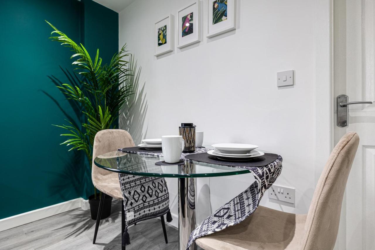 Cosy Modern Apt In Heart Of Stockport - Sleeps 4アパートメント エクステリア 写真