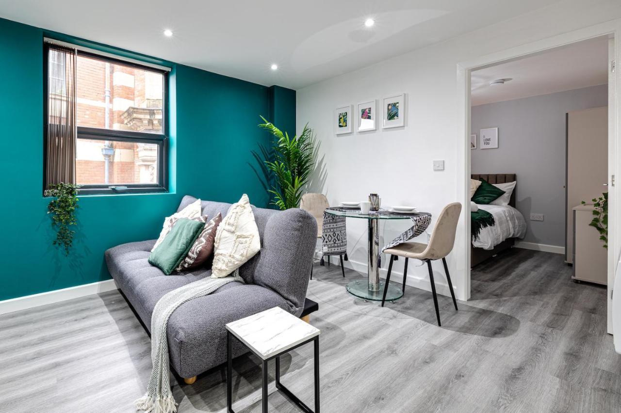 Cosy Modern Apt In Heart Of Stockport - Sleeps 4アパートメント エクステリア 写真